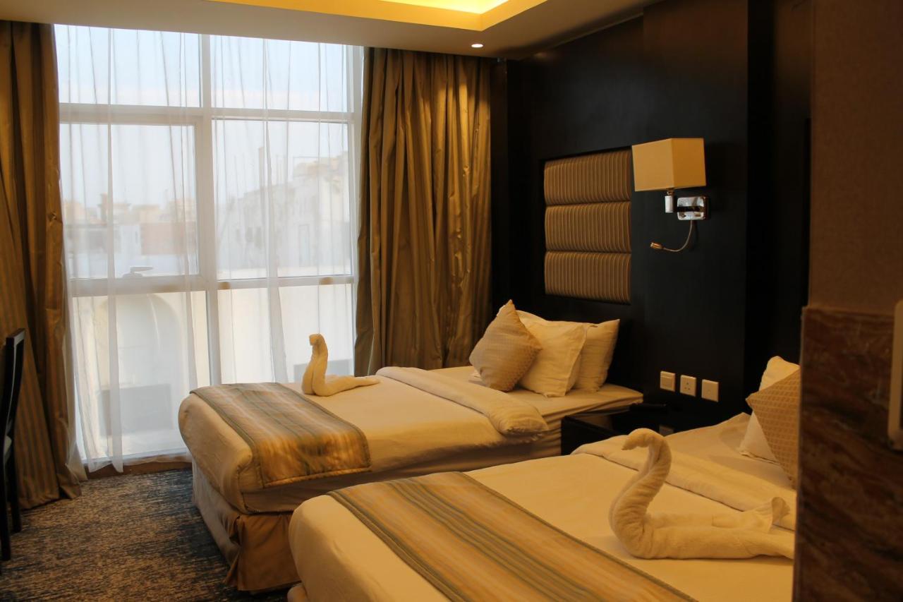 Hawadah Hotel เจดดาห์ ภายนอก รูปภาพ