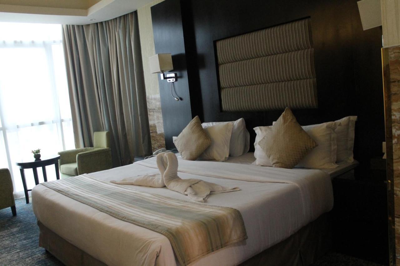 Hawadah Hotel เจดดาห์ ภายนอก รูปภาพ