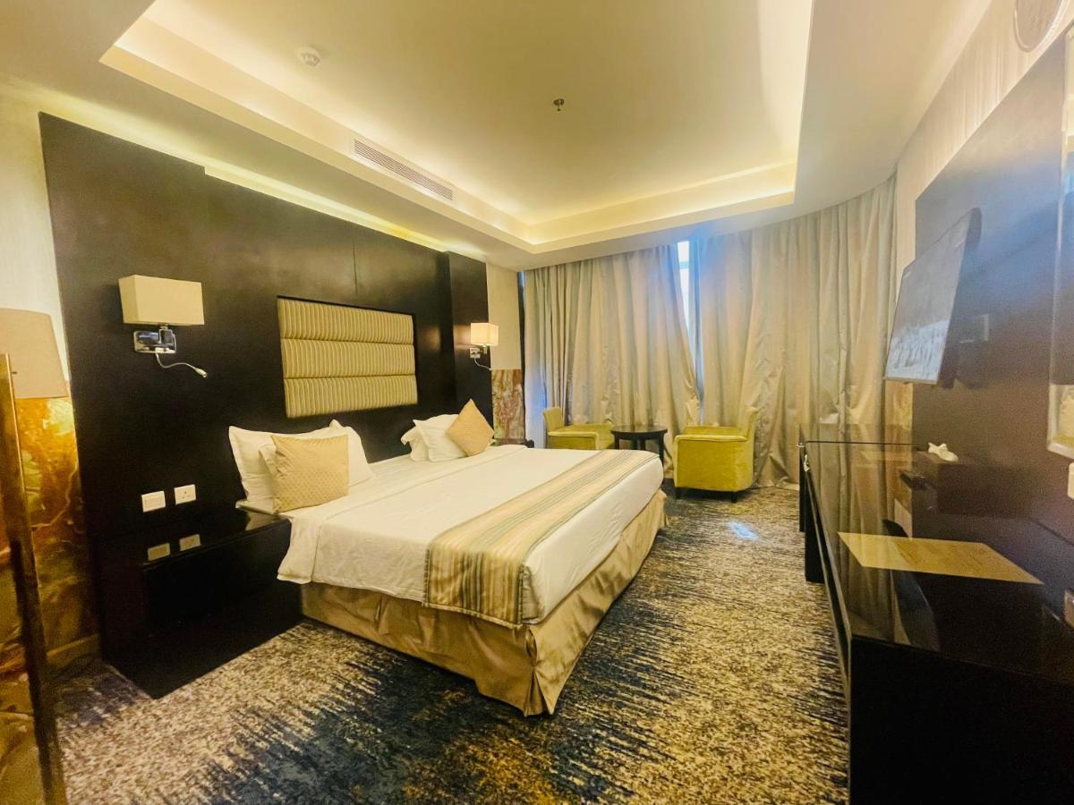 Hawadah Hotel เจดดาห์ ภายนอก รูปภาพ