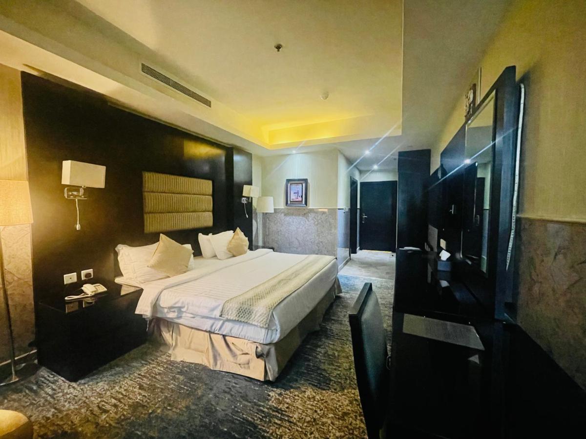 Hawadah Hotel เจดดาห์ ภายนอก รูปภาพ