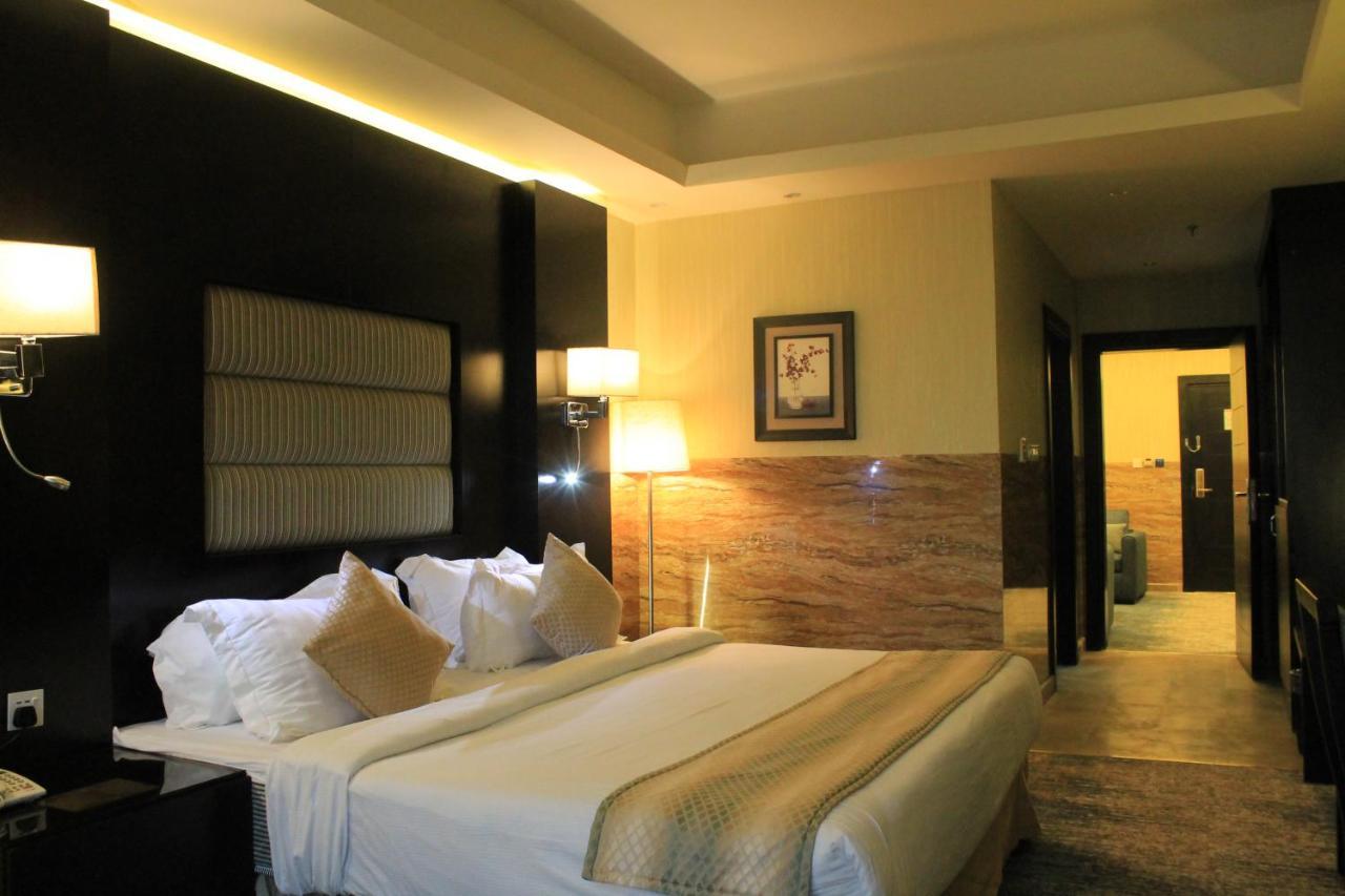 Hawadah Hotel เจดดาห์ ภายนอก รูปภาพ