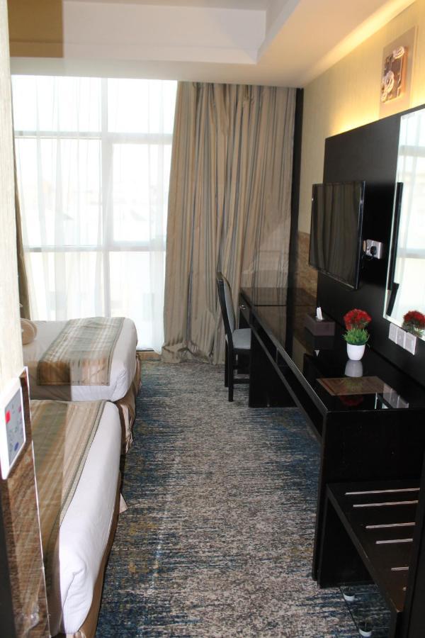 Hawadah Hotel เจดดาห์ ภายนอก รูปภาพ